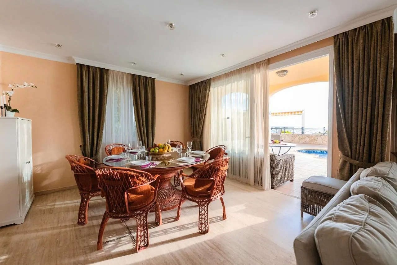 Villa Faya On The First Ocean Line With New Heated Pool Los Cristianos   Los Cristianos (Tenerife)